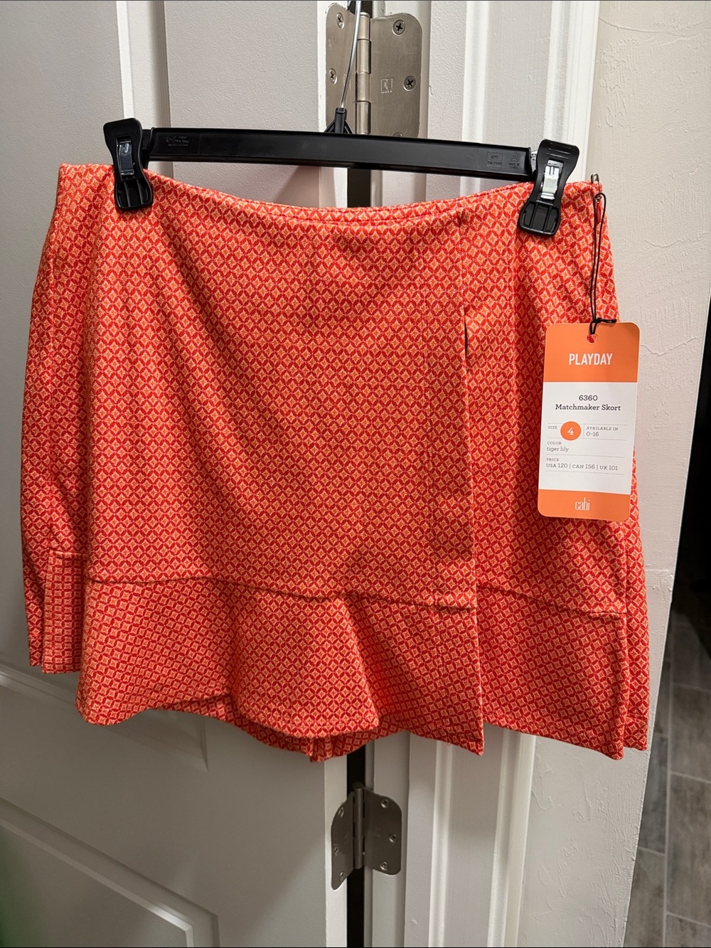 Cabi Women’s Orange Printed Matchmaker Skort size 4